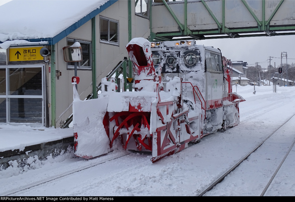 Clearing snow